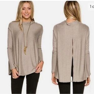 We The Free Swing Sweater size S